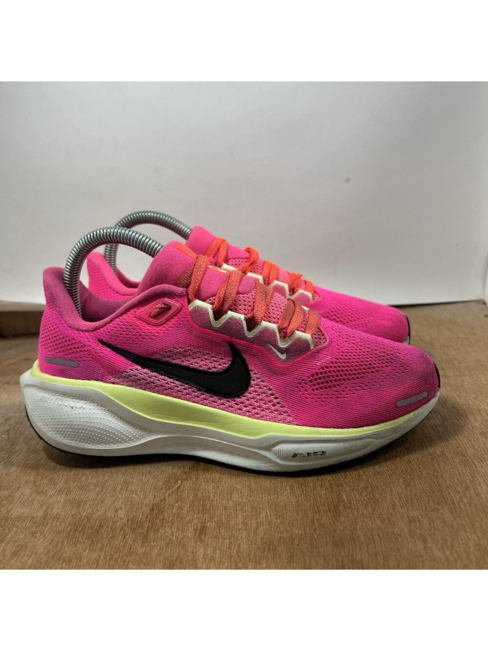 Nike Air Zoom Pegasus 41 Hyper Pink Women Size 6.5 Road Running Shoes HV5158-600